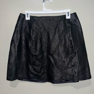 Vintage Jacqueline Ferrar Genuine Leather Mini Skirt Women's Size 14